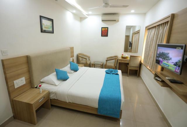 Hotel Anjali Park Kottayam Zewnętrze zdjęcie