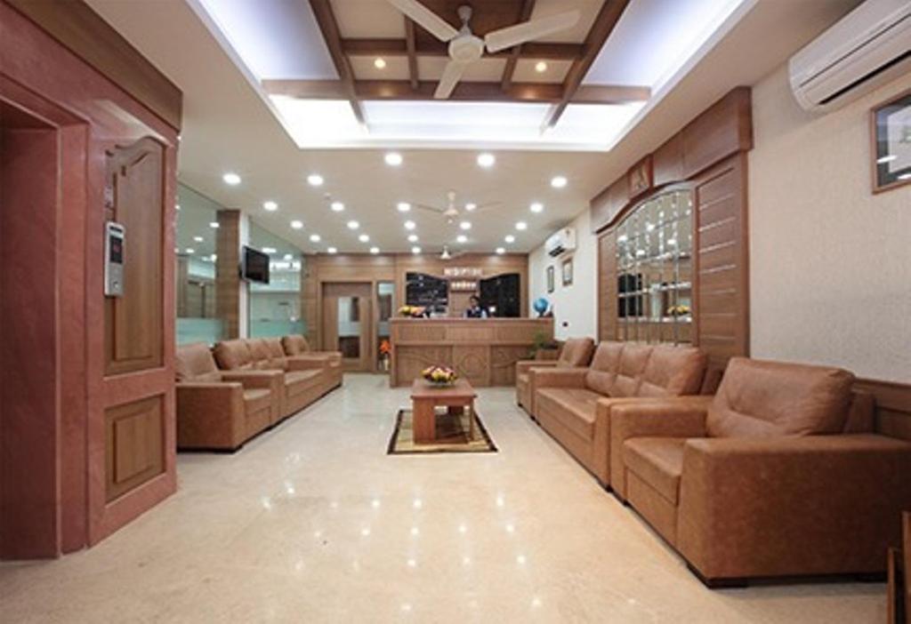 Hotel Anjali Park Kottayam Zewnętrze zdjęcie